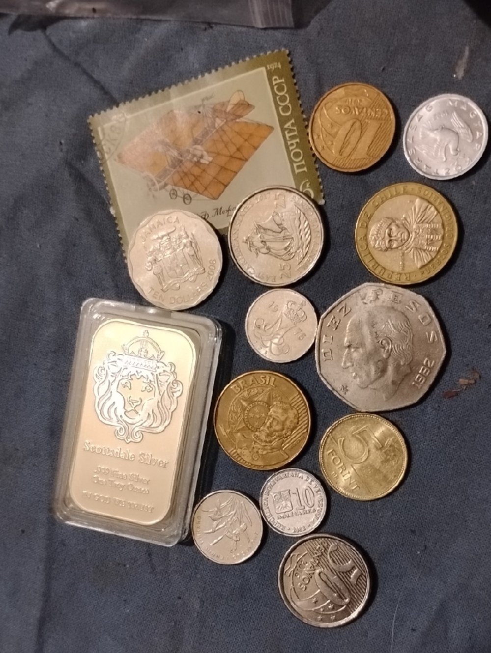 Scottsdale Silver Plate Bar with Assorted World Coins - Silver & Gold Tones